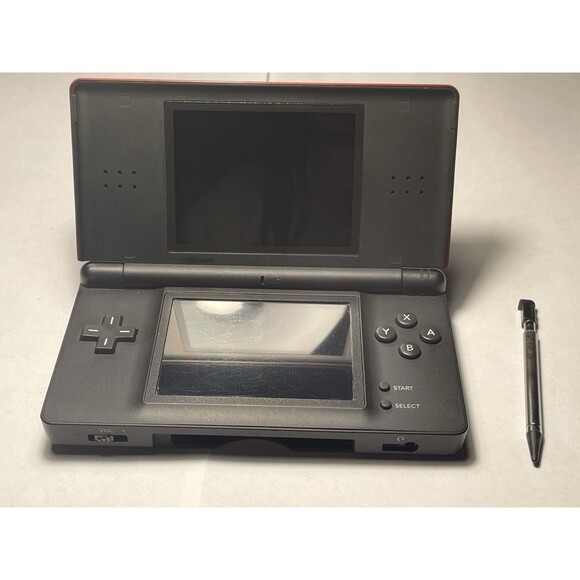 Retro Nintendo DS Lite Crimson Handheld System Red/Black portable entertainment - Picture 6 of 7